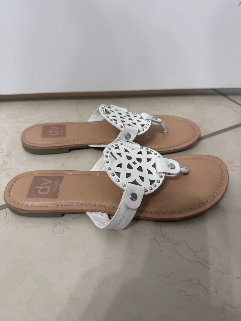 DV by Dolce Vita White Sandals - Women's - Picture 1 of 4